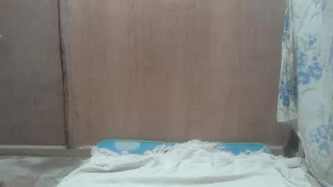 angela413796 online show from March 3, 2025, 9:05 pm