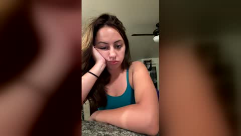 Snapshot of angela_cole chatting on February 20, 2026, 6:10 am angela_cole online show from February 20, 2026, 6:10 am