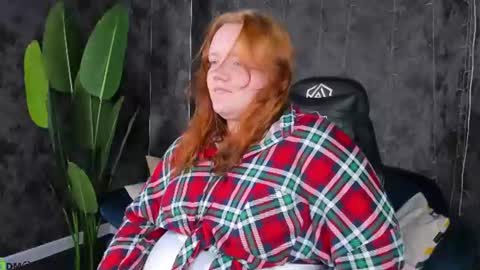 Angela online show from July 16, 2026, 8:53 am