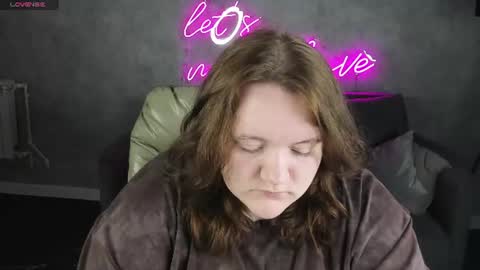 Angela online show from July 31, 2026, 8:58 am