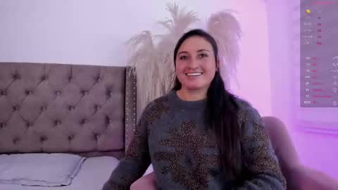 Ange online show from September 19, 2025, 8:31 pm