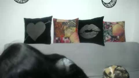  Angela  online show from March 7, 2025, 3:19 am