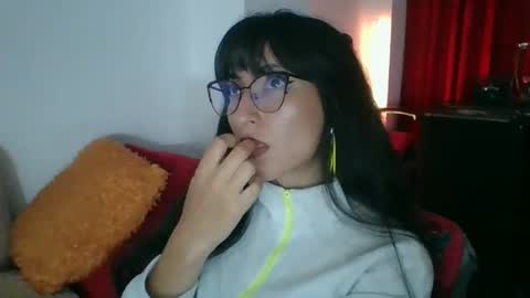  Angela  online show from September 23, 2025, 10:57 pm