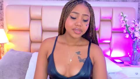 Angela Roberts online show from March 1, 2026, 7:27 pm