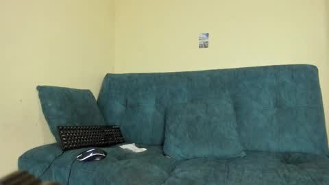 Snapshot of angela_suaza chatting on February 27, 2025, 4:52 am Angela online show from February 27, 2025, 4:52 am