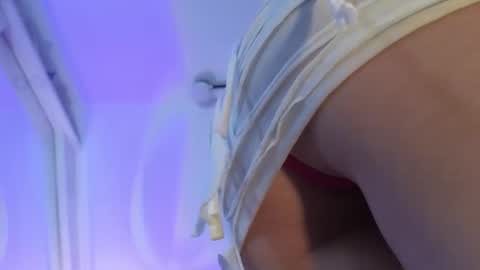 Angela Castle online show from March 19, 2026, 6:45 pm