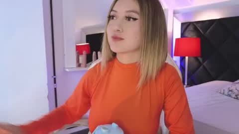 Angela Castle online show from March 22, 2026, 3:37 pm