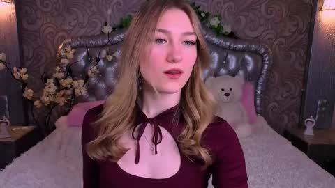 angelanabelle online show from April 22, 2026, 2:07 pm