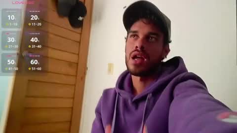 AngelFranco online show from June 19, 2026, 7:17 pm