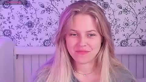 Snapshot of angelanty chatting on July 19, 2026, 10:19 am Darsi Anty online show from July 19, 2026, 10:19 am