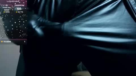 Angel Bianchi online show from October 21, 2025, 7:58 pm