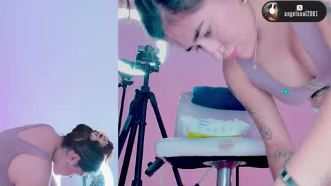 angel online show from March 26, 2026, 8:09 am