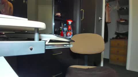 Snapshot of angelchezcka chatting on March 22, 2026, 7:34 am cheche online show from March 22, 2026, 7:34 am