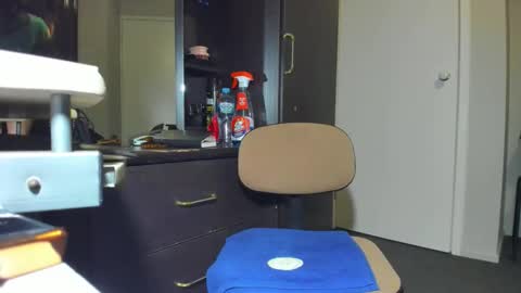 Snapshot of angelchezcka chatting on April 9, 2026, 7:36 am cheche online show from April 9, 2026, 7:36 am