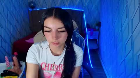 Snapshot of angelchristix chatting on April 26, 2026, 3:21 pm Angel online show from April 26, 2026, 3:21 pm