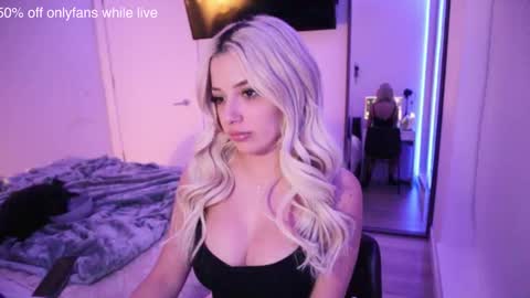 angelcookie online show from February 10, 2026, 7:45 am