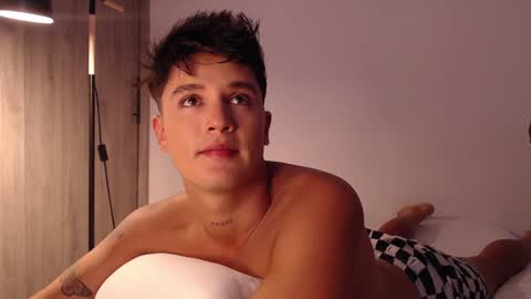 Snapshot of angelcossio chatting on December 9, 2024, 9:58 pm Angel online show from December 9, 2024, 9:58 pm