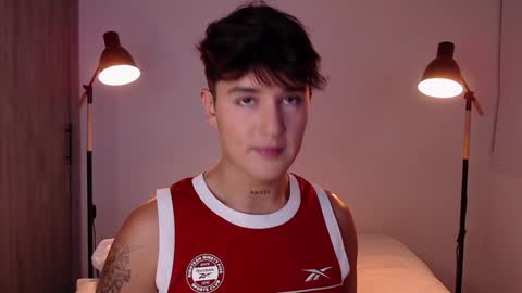 Snapshot of angelcossio chatting on February 4, 2025, 1:02 am Angel online show from February 4, 2025, 1:02 am