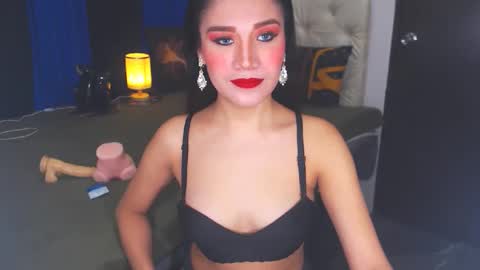 Snapshot of angelcumfallen chatting on January 17, 2025, 10:23 pm Angel online show from January 17, 2025, 10:23 pm