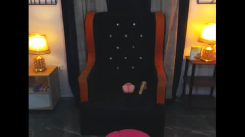 Snapshot of angelcumfallen chatting on January 31, 2025, 6:24 am Angel online show from January 31, 2025, 6:24 am