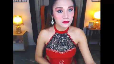 Snapshot of angelcumfallen chatting on January 31, 2025, 5:32 pm Angel online show from January 31, 2025, 5:32 pm