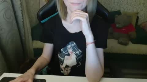 AngelCute32 online show from October 11, 2025, 2:59 pm