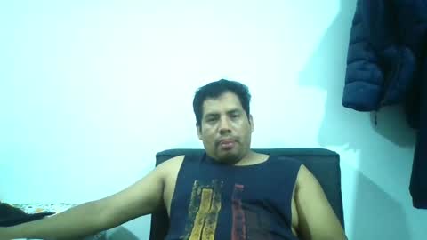 angeldavid90 online show from May 16, 2026, 12:40 am