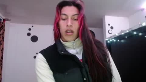 Snapshot of angele_johnson chatting on February 5, 2025, 2:08 am angele online show from February 5, 2025, 2:08 am