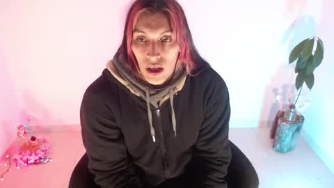 Snapshot of angele_johnson chatting on October 6, 2025, 2:09 am angele online show from October 6, 2025, 2:09 am