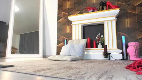      ONLINE   1100-1600 3 GMT Moscow time online show from February 2, 2025, 11:40 am