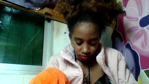 Angelettee online show from July 28, 2026, 7:39 pm