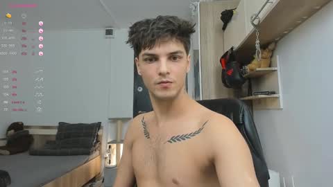 Snapshot of angelfrank chatting on February 17, 2025, 6:15 pm Frankie online show from February 17, 2025, 6:15 pm