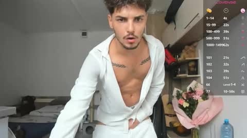 Snapshot of angelfrank chatting on September 10, 2025, 6:02 am Frankie online show from September 10, 2025, 6:02 am