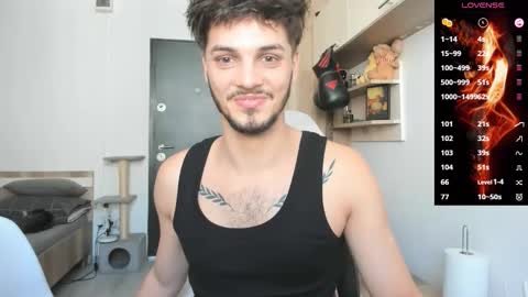 Snapshot of angelfrank chatting on October 23, 2025, 11:09 am Frankie online show from October 23, 2025, 11:09 am