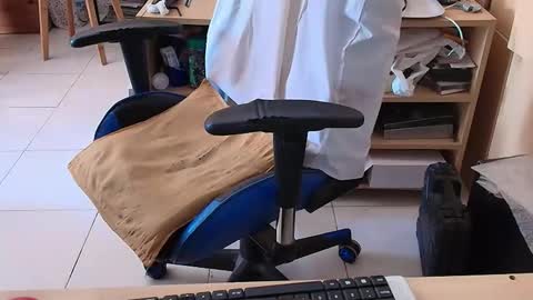 Snapshot of angelgarcia269 chatting on February 10, 2026, 1:37 pm angelgarcia269 online show from February 10, 2026, 1:37 pm