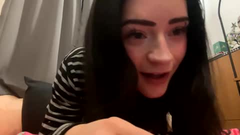 Alina Ari online show from December 27, 2024, 3:31 am