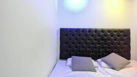 Snapshot of angeli_rivera chatting on October 31, 2025, 11:00 am Angeli online show from October 31, 2025, 11:00 am