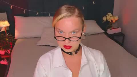 Angelic beauty online show from June 25, 2026, 10:53 am