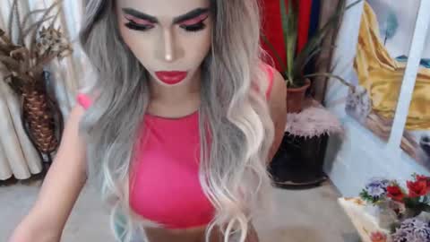 DIVINE ANGEL online show from February 1, 2025, 1:44 am