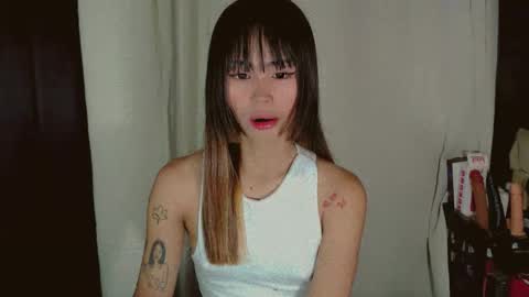 Snapshot of angelic_sex chatting on February 2, 2026, 4:44 am Angelica online show from February 2, 2026, 4:44 am