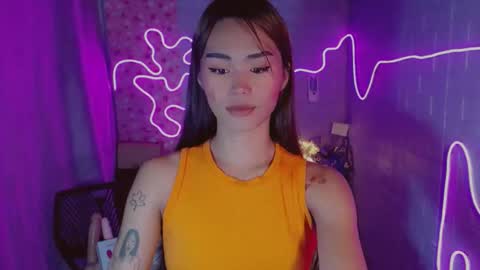 Snapshot of angelic_sex chatting on May 26, 2026, 9:33 pm Angelica online show from May 26, 2026, 9:33 pm