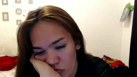 Snapshot of angelic_slutxx chatting on January 20, 2025, 5:27 pm Yhanna online show from January 20, 2025, 5:27 pm