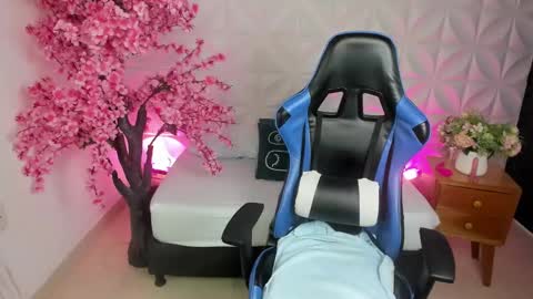 A N G E L I C A online show from January 6, 2025, 10:05 pm