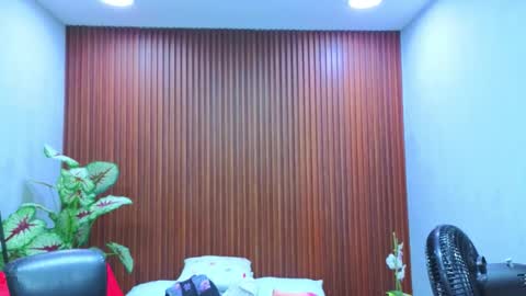 A N G E L I C A online show from October 11, 2025, 12:04 pm