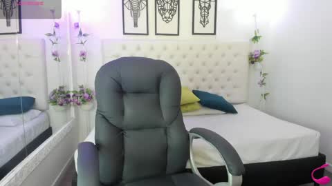 angelica_rolon online show from June 5, 2026, 7:19 pm