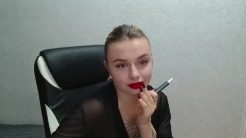 angelicablanch online show from September 25, 2025, 8:23 pm