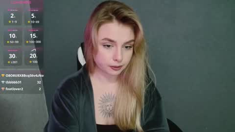 angelicablanch online show from October 22, 2025, 9:25 pm