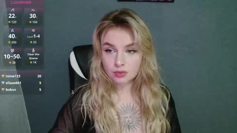 angelicablanch online show from October 27, 2025, 10:03 pm