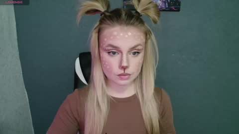 angelicablanch online show from October 31, 2025, 8:21 pm