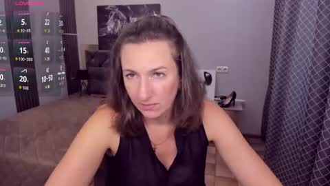 Snapshot of angelicacream chatting on August 7, 2026, 8:27 am AngelicaCream online show from August 7, 2026, 8:27 am